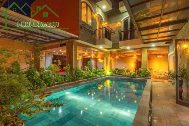 CẦN BÁN GẤP VILLA 2 TẦNG ĐẲNG CẤP SIÊU VIP NGAY PHỐ BIỂN SƠN TRÀ TP. ĐÀ NẴNG - 2