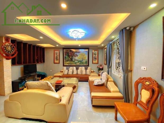 QUÁ HIẾM. nhà Văn Quán 82m2, 4 TẦNG, giá 12 tỷ. Ở NGAY - Ô TÔ VÀO NHÀ - KINH DOANH - TIỆN - 3