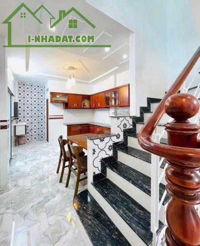 Gấp Bán Căn Nhà HXH 2 Tầng ,60m2(4x15 )Cách Nguyễn Duy Trinh200m , Phú Hữu, Q9 - 1