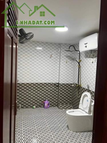 Nhà ĐẸP kđt Văn Khê 50m2, 5 TẦNG, nhỉnh 13 tỷ. GARA - Ở NGAY - VỈA HÈ - Ô TÔ TRÁNH - KINH - 4