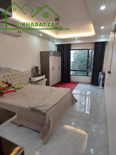 Chỉ cần 3 tỷ có nhà Phương Canh, 33M 5 Tầng, 4 phòng, 30m ô tô đỗ, đường 6m - 3