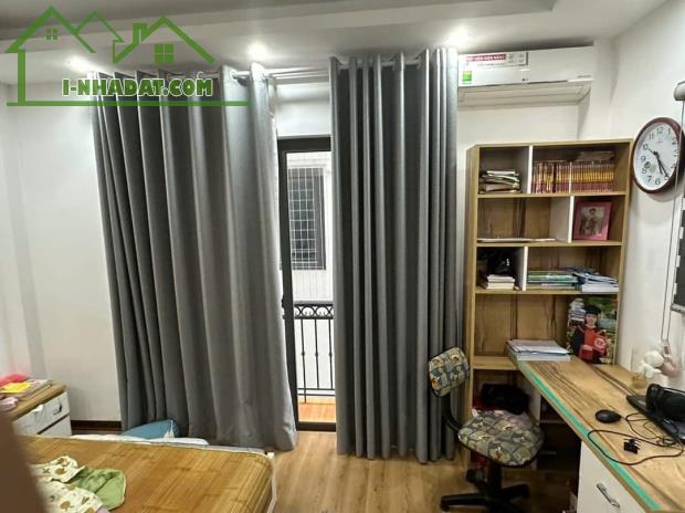 HÀNG HIẾM THẠCH BÀN NGỌC TRÌ 30M2 x 4T LÔ GÓC TUYỆT ĐẸP, FULL NỘI THẤT. 4,85TỶ - 1