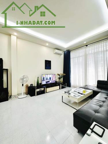 Ở NGAY! Bán Nhà 2 Tầng Cực Đẹp Lê Văn Sỹ, 65m2 (4x16.3m), 7 Tỷ - 1
