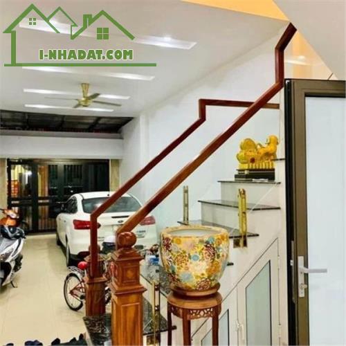 Bán nhà đẹp dân xây phố Đội Cấn 60m² 5tầng 7.3tỷ Ba Đình - 2