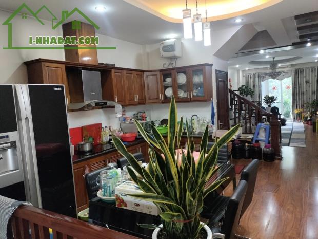 Cực hiếm! Bán nhà mặt phố Lò Sũ, 35m2, 5 tầng, 17.5 tỷ, phù hợp KD homestay, appartment - 1