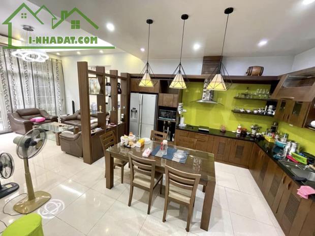 Bán Gấp Biệt Thự Vinhomes riverside - 1