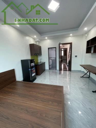 🏠 BÁN TÒA CCMN - NGÕ 205 PHÚ DIỄN - 7 TẦNG - 55M² - 12 PHÒNG - 9.9 TỶ 
📞 Hằng Mini - 2