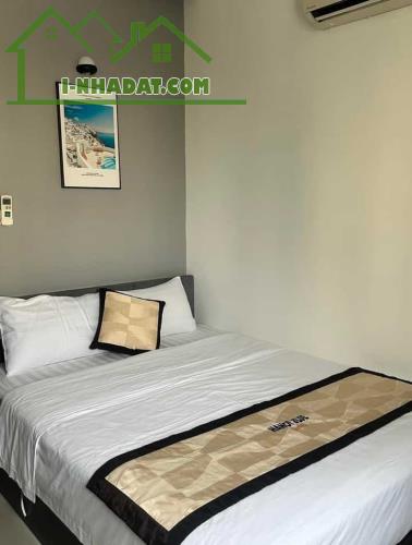 BÁN KHÁCH SẠN CÓ DÒNG TIỀN THU NHẬP KHỦNG. NGAY CON ĐƯỜNG ĐẸP NHẤT CHÂU Á - 3