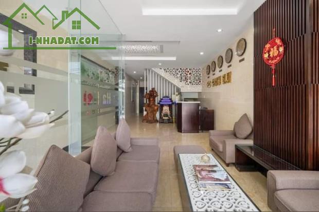 BÁN KHÁCH SẠN CÓ DÒNG TIỀN THU NHẬP KHỦNG. NGAY CON ĐƯỜNG ĐẸP NHẤT CHÂU Á - 4