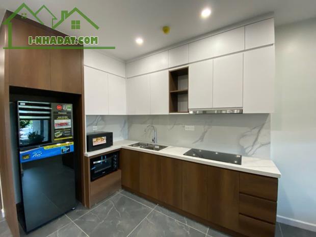 MẶT PHỐ NGHI TÀM-TÂY HỒ 126m2-7T-MT 6.8m-VIEW HỒ-KINH DOANH-APARTMENT-GIÁ CHÀO 81 TỶ - 1