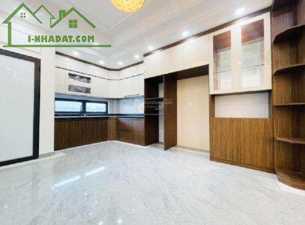 PHÂN LÔ AN DƯƠNG-TÂY HỒ 80m2-MT 5.2m-Ô TÔ TRÁNH- AN SINH TỐT-GIÁ CHÀO 16.8 TỶ