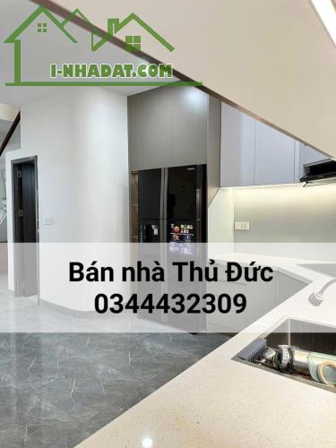 Bán nhà Thủ Đức, Siêu thị Coopmart, Quang Trung, Hiệp Phú, 110 m2, 4 tầng BTCT, 10 tỷ xx - 1