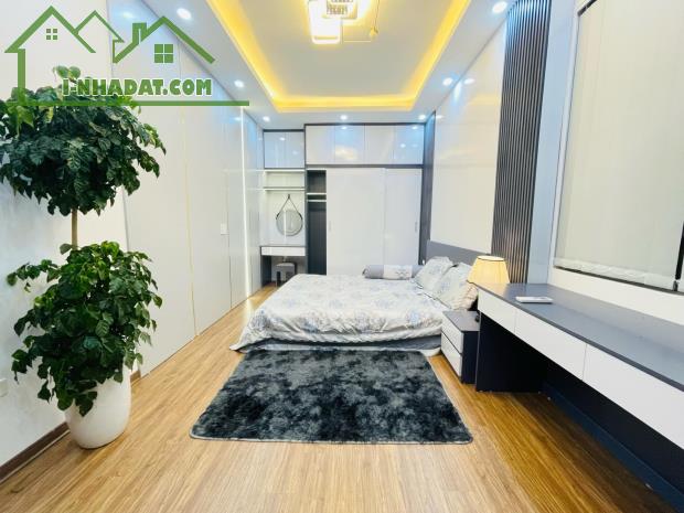 Chủ cần bán! Bán nhà Lò Đúc, 43m2, 4 tầng mới đẹp, mặt tiền 8m, nhỉnh 9 tỉ, ngõ thoáng - 1