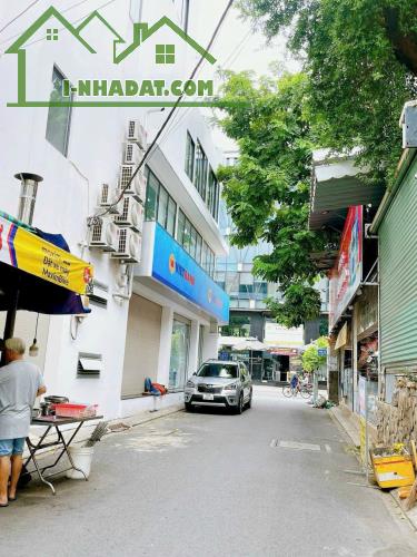 🏠🏠 NHÀ GÒ DẦU ĐƯỜNG NHỰA 6M THẲNG TRỤC - P. TÂN QUÝ - Q.TÂN PHÚ