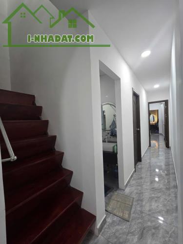 CHDV 4 TẦNG BTCT - DOANH THU 24TR/THÁNG CHỈ HƠN 5 TỶ CÒN THƯƠNG LƯỢNG - 2