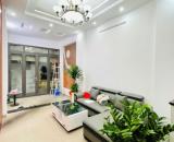 Bán nhà Bùi Xương Trạch -Vũ Tông Phan , DT 33m² , Giá Nhỉnh 5 tỷ , ngõ nông , Gần oto