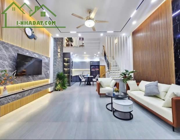 VỊ TRÍ VIP NHẤT  ĐỖ XUÂN HỢP, QUẬN 9, THỦ ĐỨC, TP HCM, HXH, NỞ HẬU TÀI LỘC, DTSD: 175M2,