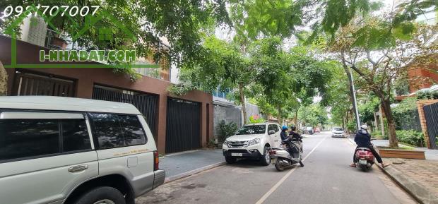 Chính chủ nhờ bán 330m² đất Biệt thự Việt Hưng, Long Biên. Hàng xóm Vinhomes Riverside. - 1