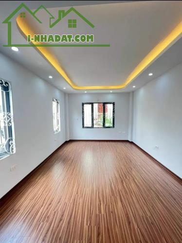 Bán nhà riêng An Khánh, Hoài Đức. 33m2 xây 5 tầng. Ngõ thông Ôtô đỗ cửa. Cách 45m đến chợ - 3