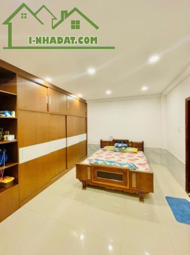 NHÀ NGAY ÚT TỊCH & HOÀNG SA, KHU VIP TÂN BÌNH, 70M2 (5*14M) KO LỘ GIỚI, 4PN 5WC, 9 TỶ HƠN - 5