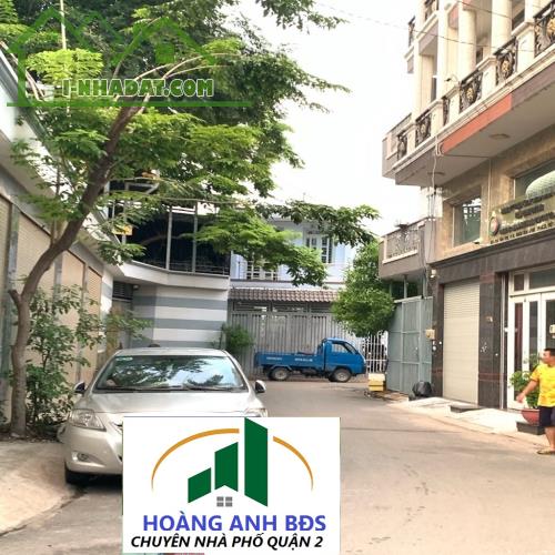 Bán gấp nhà mặt phố MTKD _ Chưa đến 52 tr/m2 _ Đường Lê Văn Thịnh, Quận 2 _ trệt 2 pn 1 wc - 4