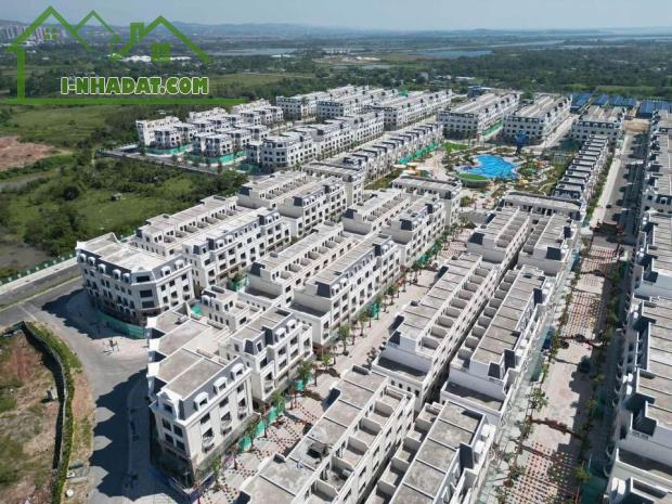 Quỹ ngoại giao Vinhomes Golden Avenue Móng Cái (60m2, 90m2), CK đến 20%, thuê 16%/4 năm