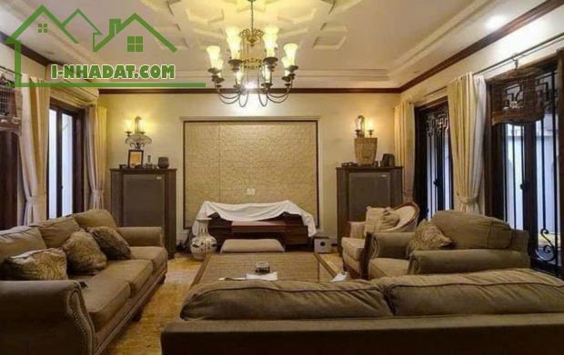 CỰC Hiếm! Mặt phố Nguyễn Văn Cừ sầm uất gần phố Hồng Tiến 150m2 chỉ 28.9 tỷ.LH 098962.6116 - 1