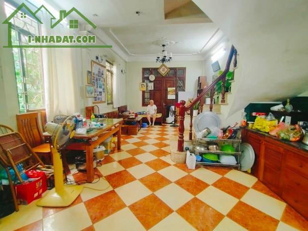 ⚜️Tòa Nhà VIP Mặt Phố Hồng Hà Hoàn Kiếm 60M2 4T 3.3M MT Chỉ 16 Tỷ ⚜️