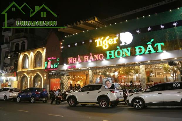 Bán nhà mặt tiền 142 Tân Sơn Nhì Q.Tân Phú 12 x 26m - 305m2 - HĐ thuê : 165 triệu - tháng - 4