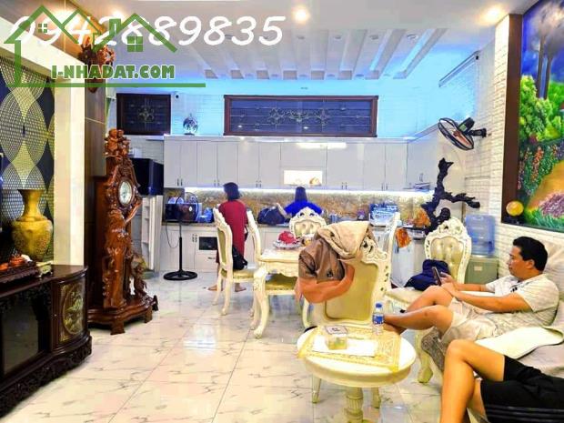 bán nhà, Khâm Thiên, Ô Chợ Dừa, Đống Đa, 54m 5T nội thất nhập khâu tặng khách full