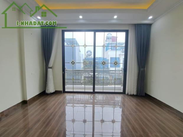 Bán nhà Kim Chung, trung tâm Tram Trôi 40M 4 Tầng, 4P Ngủ giá 4.35 tỷ - 4