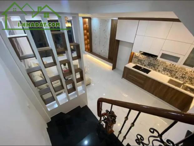 Bán nhà đẹp Tây Mỗ, Vinsmart City 34M 5 Tầng, 3P Ngủ, có nội thất giá 4.5 tỷ - 3