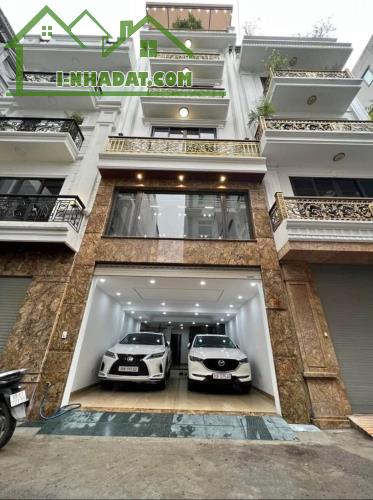 Bán nhà mặt đường Tây Mỗ 42m2, 6 tầng, tháng máy, gara ô tô, kinh doanh tốt giá 9 tỷ