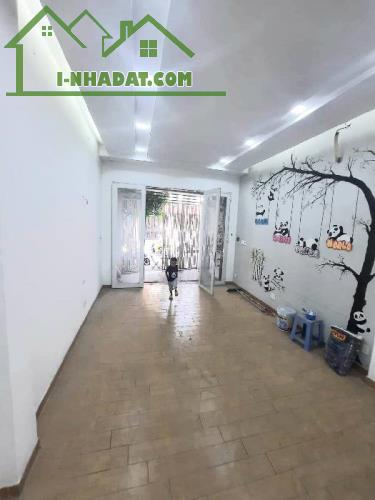 🏠 MẶT TIỀN HÀ THỊ ĐÁT, Tân Sơn Nhì, Tân Phú 
➖ DT 86m²- 4x22 - 3 tầng
💰 Giá 12.8tỷ