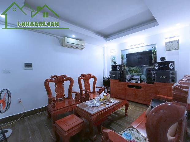 Mặt ngõ, Căn góc, Dân xây đẹp, NHÀ Cát Linh-0946383428