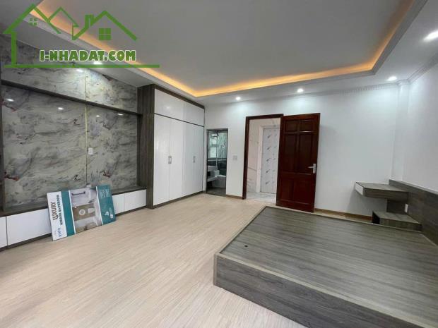 120M2 HOÀNG QUỐC VIỆT - LÔ GÓC - THANG MÁY - KINH DOANH - ĐẦU TƯ - CHỈ 50 TỶ - 0983458219