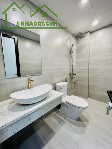 Siêu đẹp nhà Phương Canh, gần Mỹ Đình 3km xây 5 Tầng, 4 phòng giá nhỉnh 4 tỷ