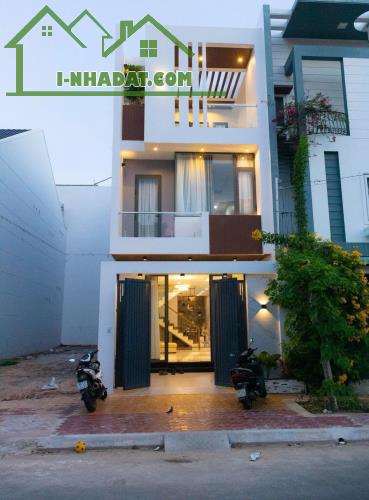 NHÀ MỚI GIÁ TỐT 2TỶ268 64M2 AN PHÚ THUẬN AN BD SỔ RIÊNG