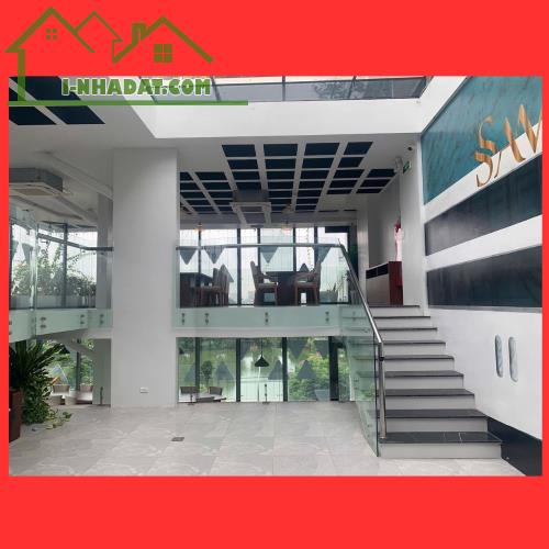 SIÊU HIẾM! HOA HẬU MẶT PHỐ LÂM HẠ - 3 MẶT TIỀN - 350M2, 6 TẦNG THANG MÁY - MT 20M