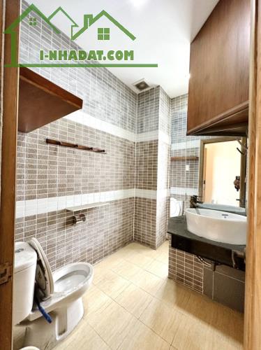 Gấp bán nhà Thủ Đức, ngang 10m, dt nền 290m2, chỉ 43 tỷ, thông Mt Trần Não, Q.2(cũ).