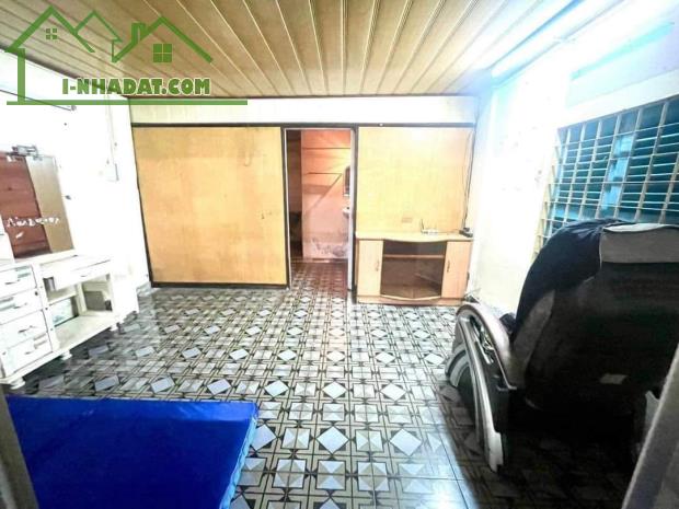 Bán nhà mặt tiền Nguyễn Phúc Chu-ngang 10m-gần chợ+cv-kinh doanh tấp nập-giá rẻ - 2