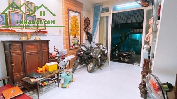 SÁT MT TÂN KỲ TÂN QUÝ - HXT THÔNG - SỔ NỞ HẬU - 42M2 - 4 TẦNG - CHỈ NHỈNH 4 TỶ - 3