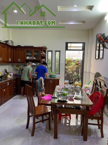 Bán nhà riêng Nguyễn Phúc Chu Tân Bình, HCM 90m2 4 tầng – Chỉ 8 tỷ nhỉnh - 2