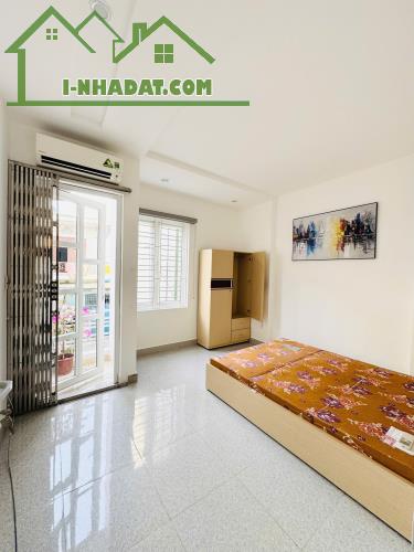 SIÊU PHẨM Bán Nhà 3,5 tầng ngay ngõ 193 Văn Cao Full nội thất - 3