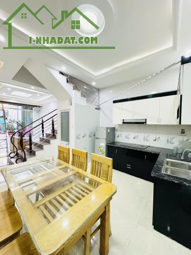 SIÊU PHẨM Bán Nhà 3,5 tầng ngay ngõ 193 Văn Cao Full nội thất - 4
