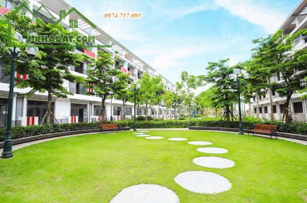 Giá rẻ, bán liền kề mặt phố Đức Giang, Bình Minh Garden, 2 mặt tiền, kinh doanh, DT 95m2 - 1