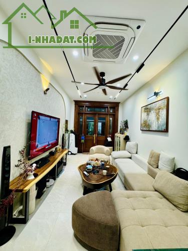 SIÊU PHẨM KIẾN TRÚC BỒ ĐỀ LÂM DU 57M2x 5T FULL NỘI THẤT, GẦN HỒ ĐIỀU HÒA. 9,86TỶ - 5