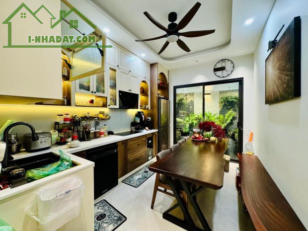 SIÊU PHẨM KIẾN TRÚC BỒ ĐỀ LÂM DU 57M2x 5T FULL NỘI THẤT, GẦN HỒ ĐIỀU HÒA. 9,86TỶ - 4