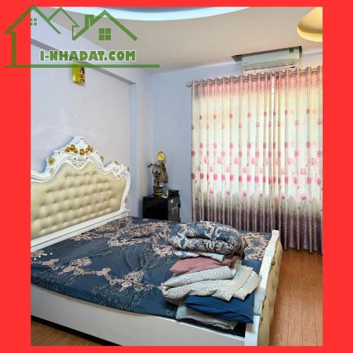 Bán gấp nhà Ngọc Thụy - Đường vỉa hè 10m - 130m2, 4T, mt 5m - Sát Mipec, Khai Sơn
