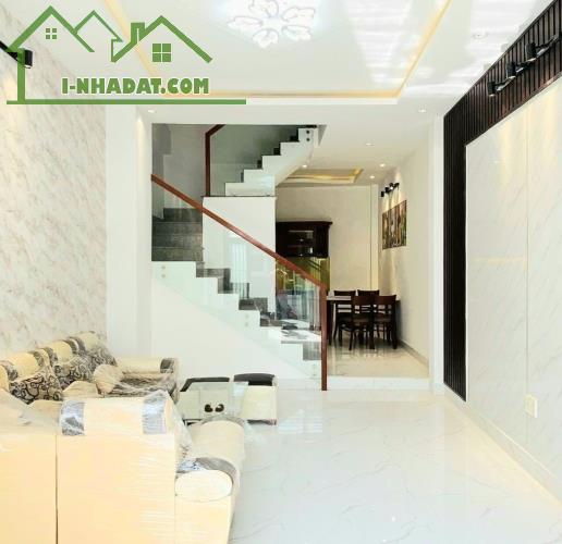 Nhà Sát Mặt Tiền đường Hồ Văn Long ngay chợ (sát Bách Hóa Xanh), DTSD: 64 m2, 2PN, SHC - 1